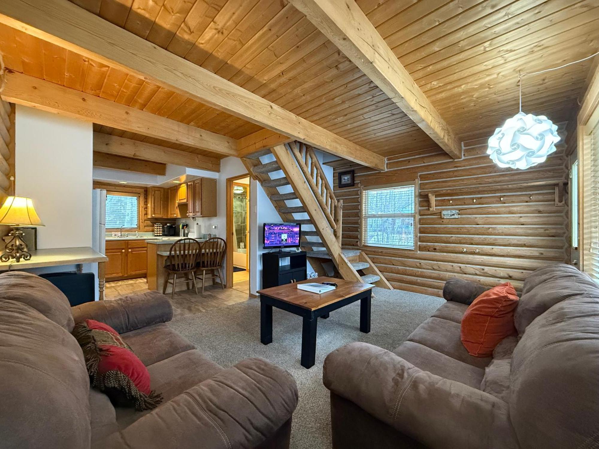 Talkeetna Log Cabin With Hot Tub Unit 1 エクステリア 写真